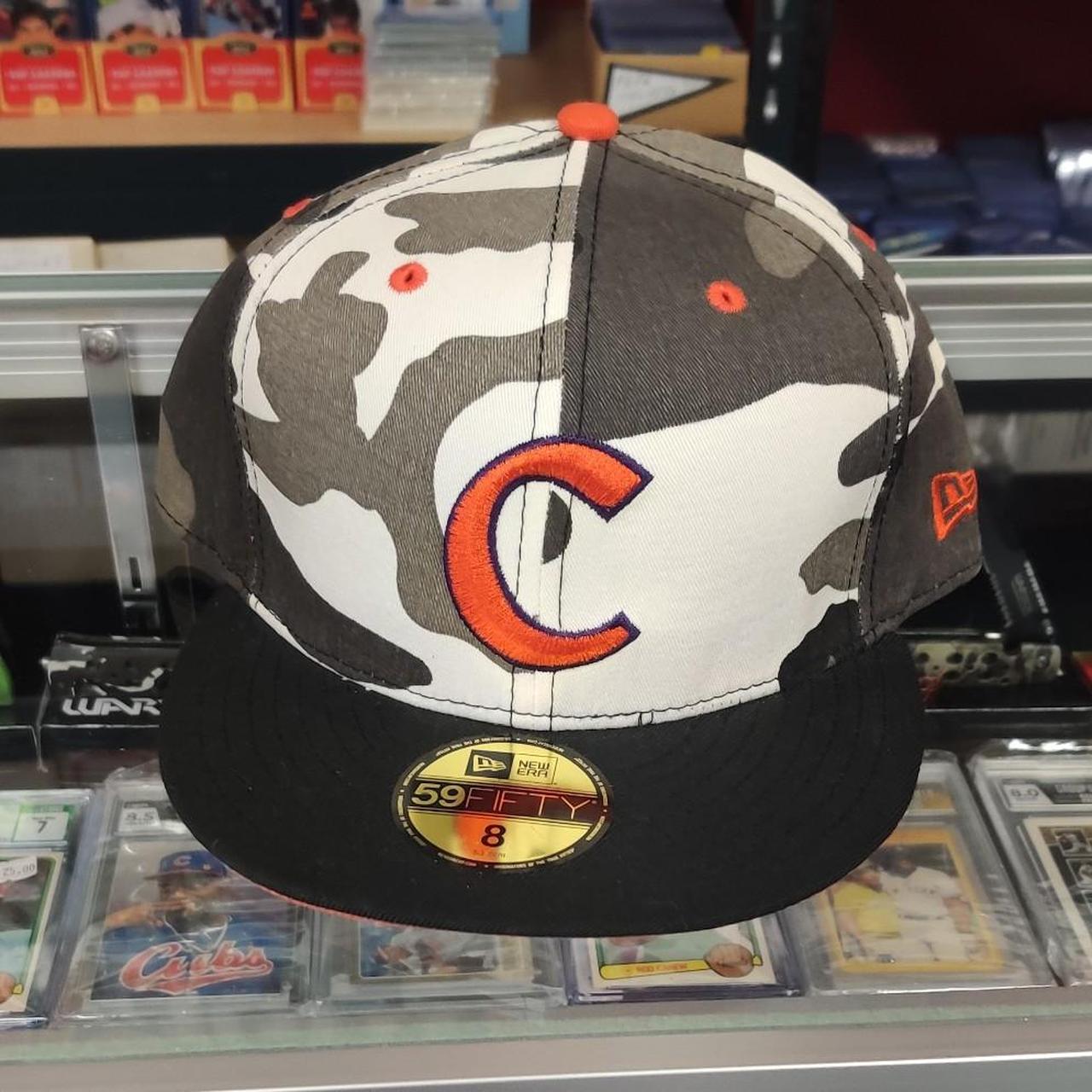 Chicago Cubs New Era 59FIFTY Camo Cap with orange 'C' logo Size 8