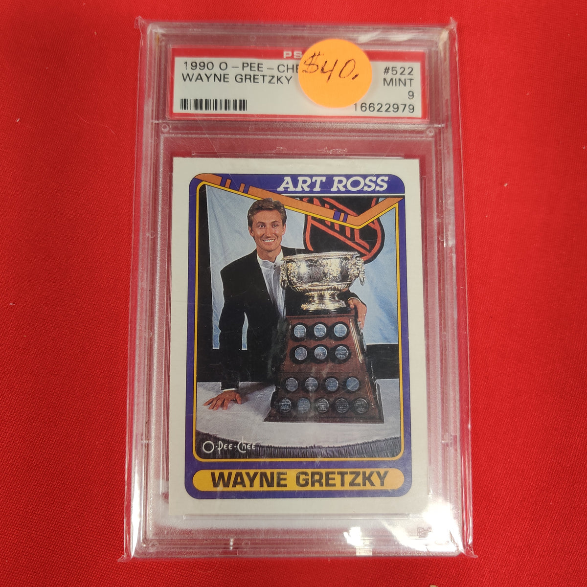 WAYNE GRETSKY ART ROSS GRADED HOCKEY CARD