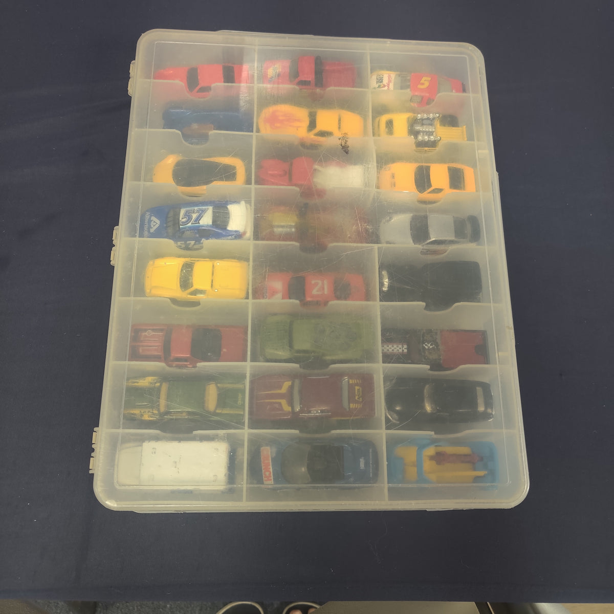 48 PACK FULL OF HOTWHEELS DIECAST CASE