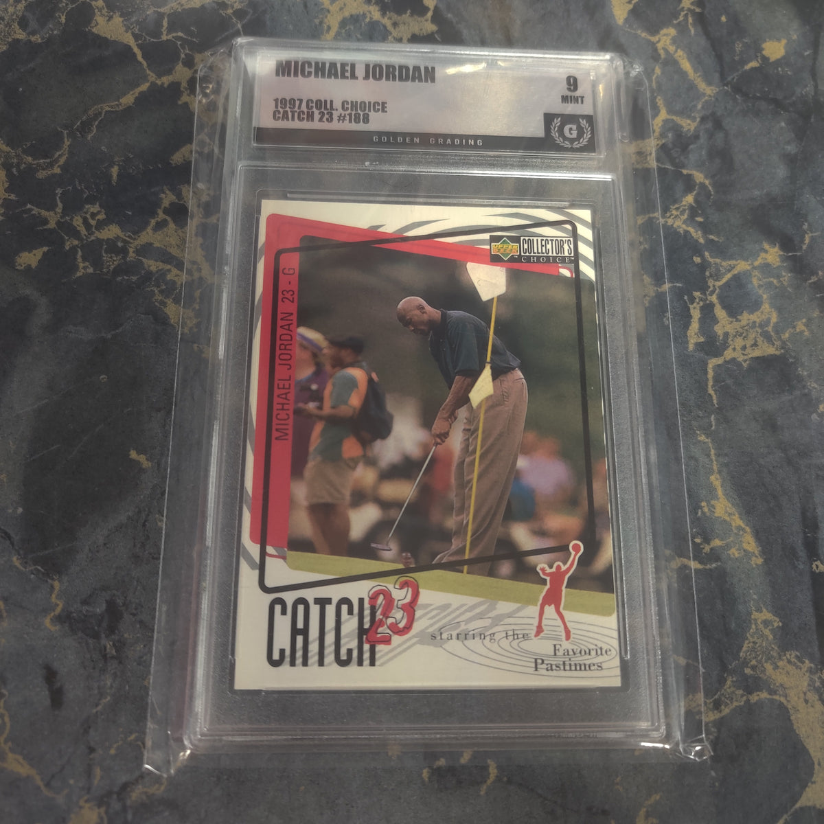 GRADED MICHEAL JORDAN GOLF CARD 1997 COLL CHOICE CATCH 23 #188