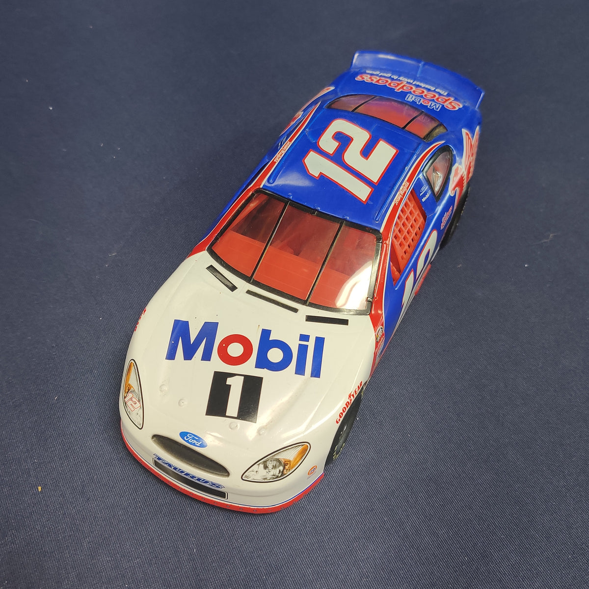 MOBILE #12 1:24 SCALE FORD TAURUS NASCAR MODEL