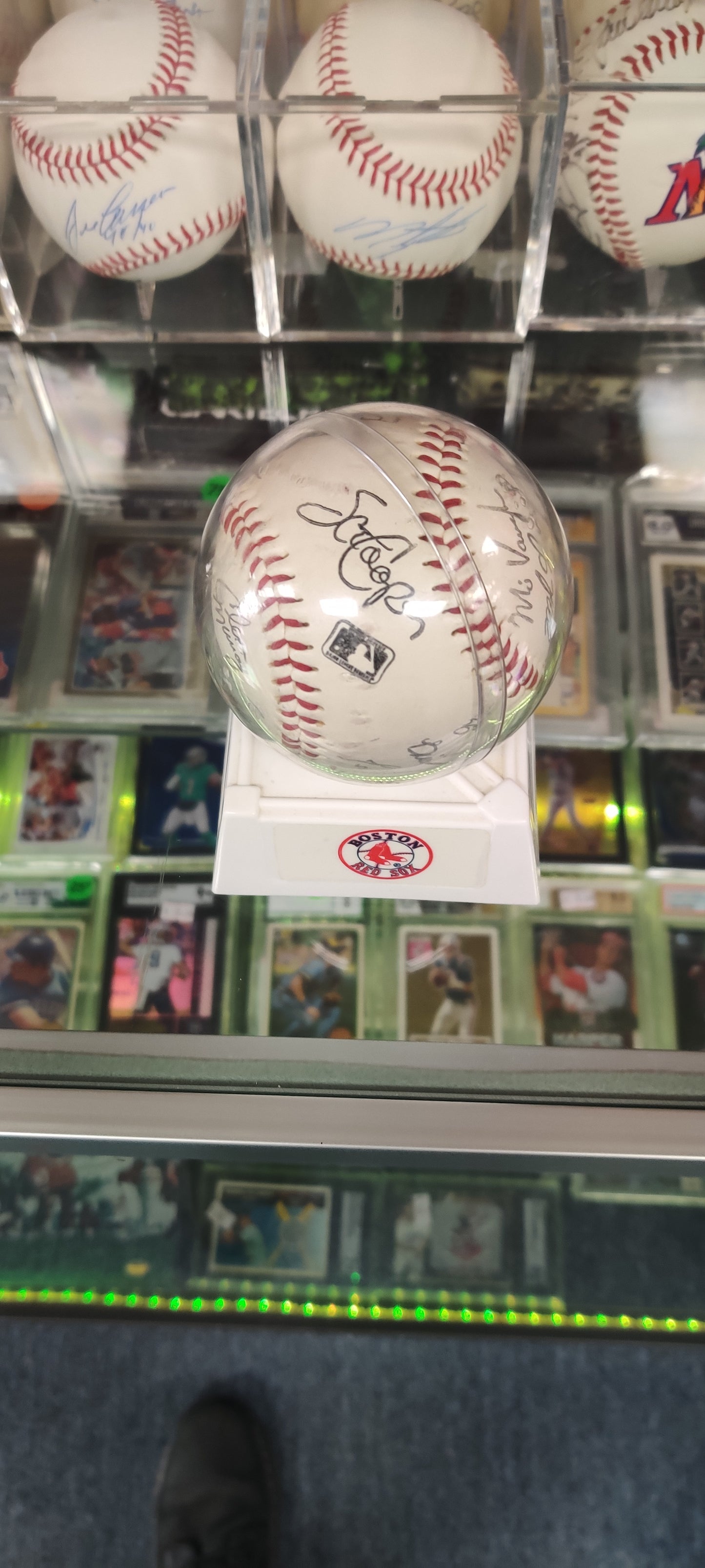 Redsox world series team ball