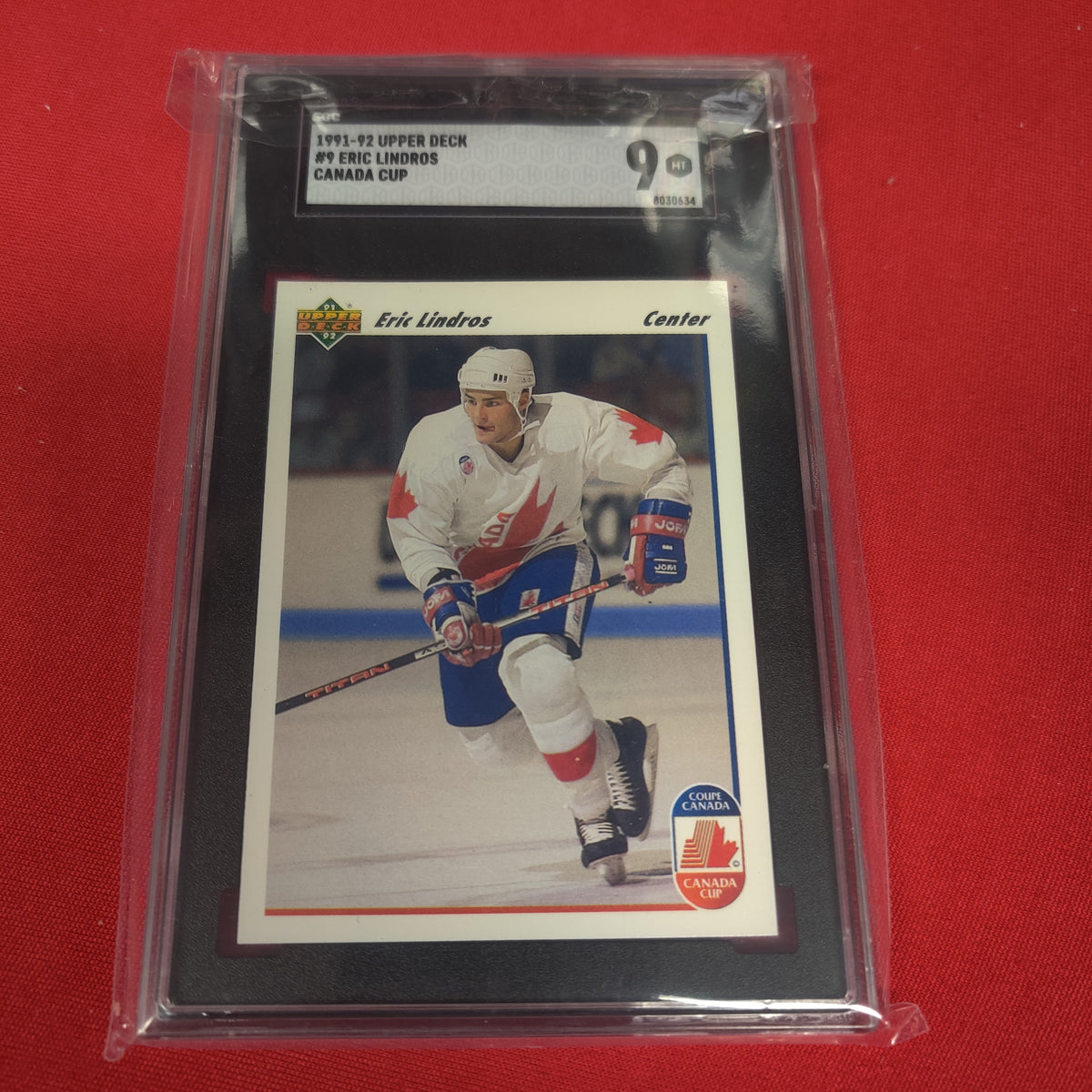 GRADED ERIC LINDROS HOCKEY CANADA CUP CARD